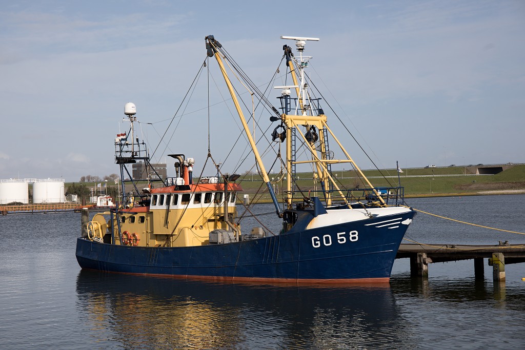 visserij industrie hdr stellendam yerseke kotter viskotter trawler visnet visnetten vloot vis vissen zierikzee